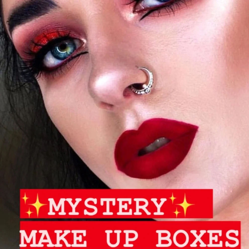 - ❤️NAME BRAND RED 7 PEICE MAKE-UP MYSTERY BOX NEW my